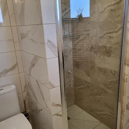 Dercówka Apartamento *